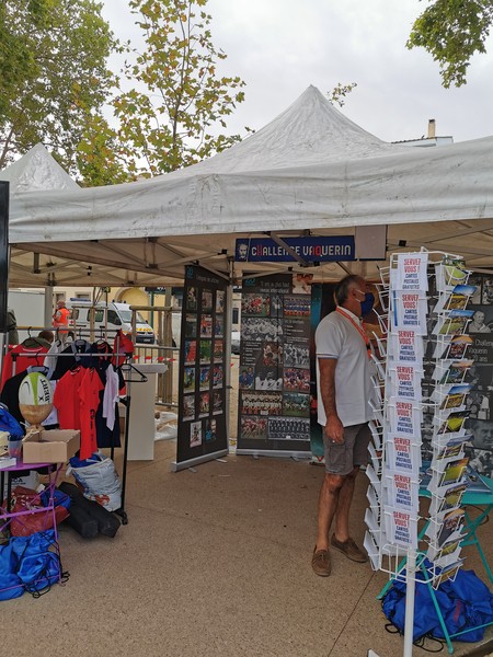 stand staff